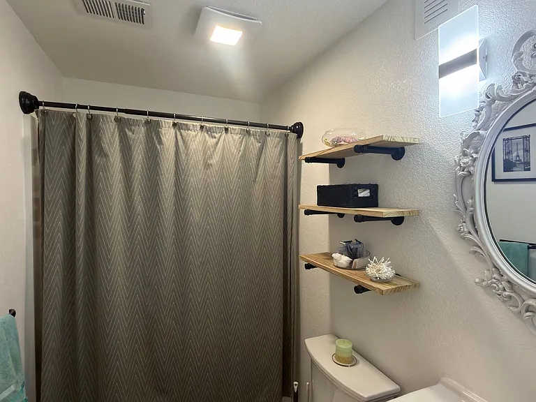 5811 Auburn Dr — Photo 35