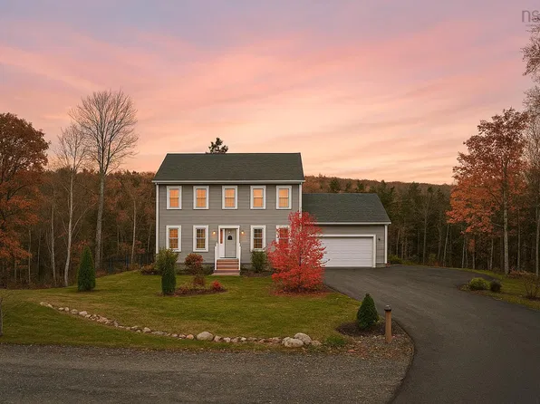 162 Thicket Dr, Brookside, NS B3T 0B5