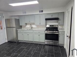 1931 Victory Dr, Baltimore, MD 21227