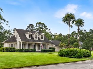 113 Pine Lakes Ave, Savannah, GA 31405