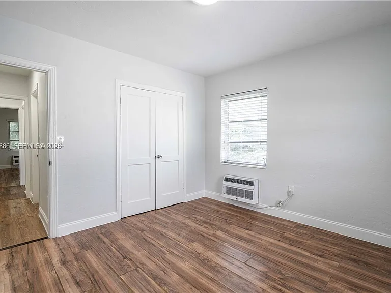 433 NE 82nd St #11 — Photo 11