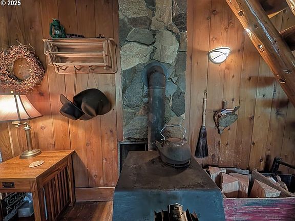 9th image of this home