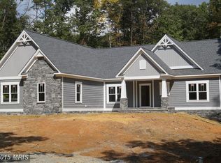 7025 Barclay Dr, Fredericksburg, VA 22407