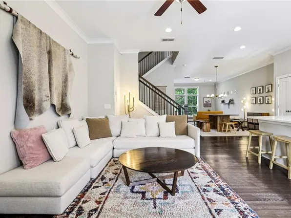 140 Fair View Cir, Roswell, GA 30076