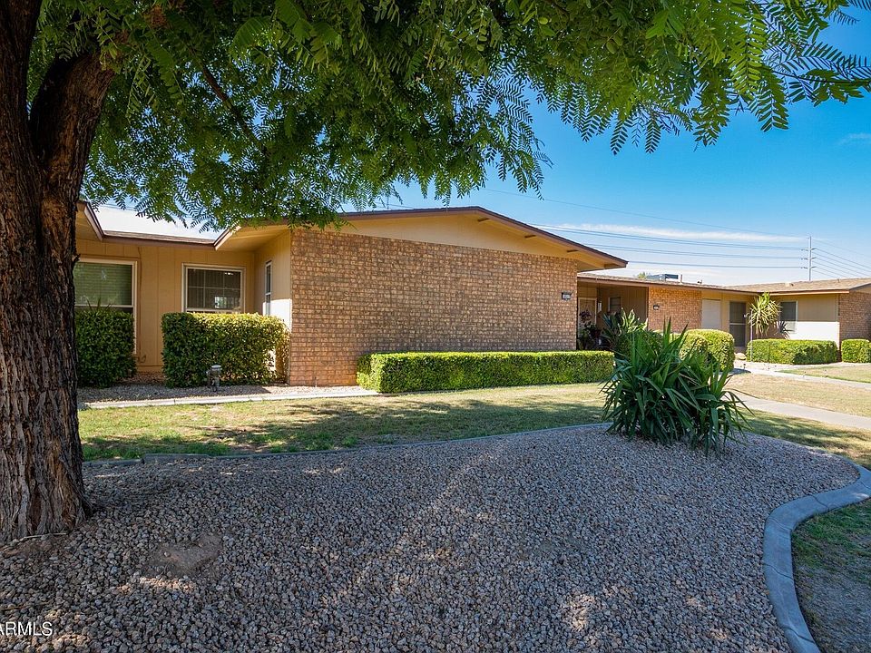 1st image of 10517 W Granada Dr