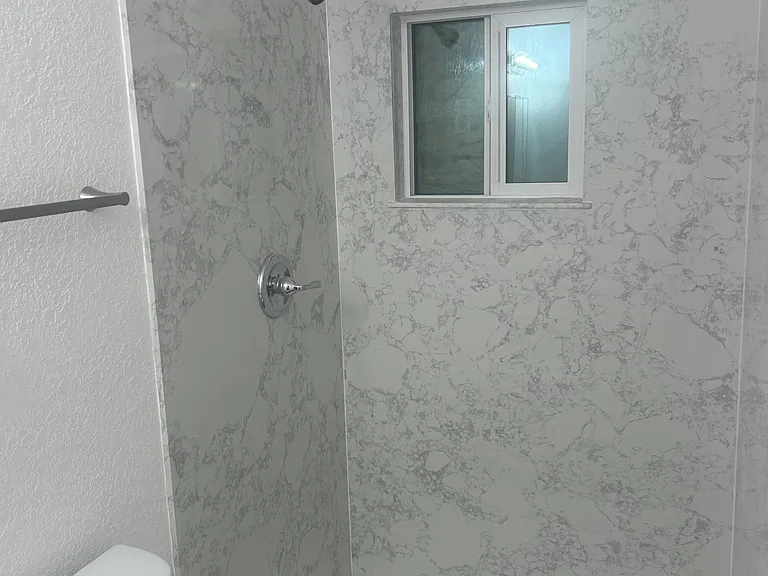 430 S Washington St — Photo 14