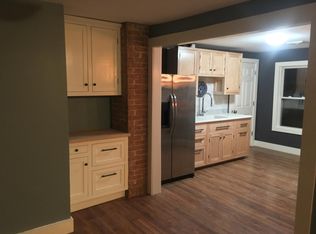508 South St APT 2, Pittsfield, MA 01201