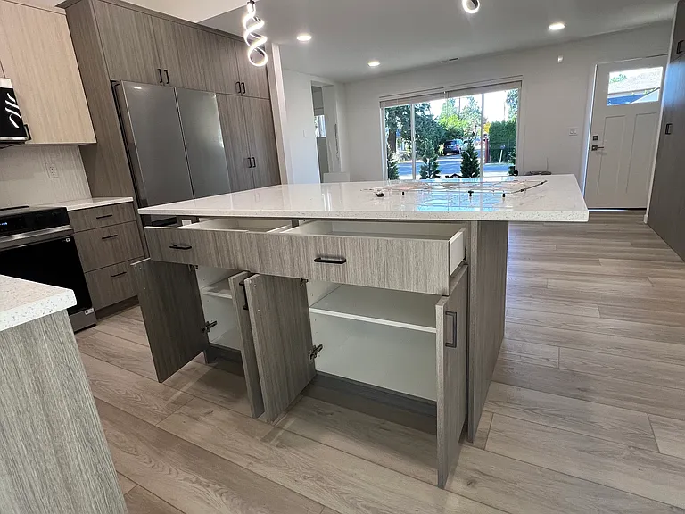 14402 SE Main St #A — Photo 11