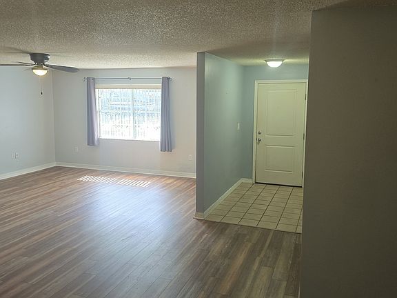 2nd image of 868 Bartel Ln