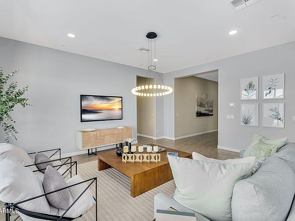 4th image of 3347 E MALIBU Drive