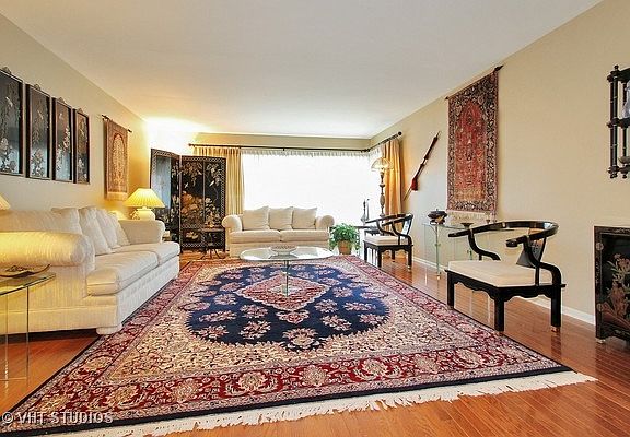 3rd image of 6943 Lorel Ave