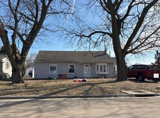 1265 5th St, Jesup, IA 50648