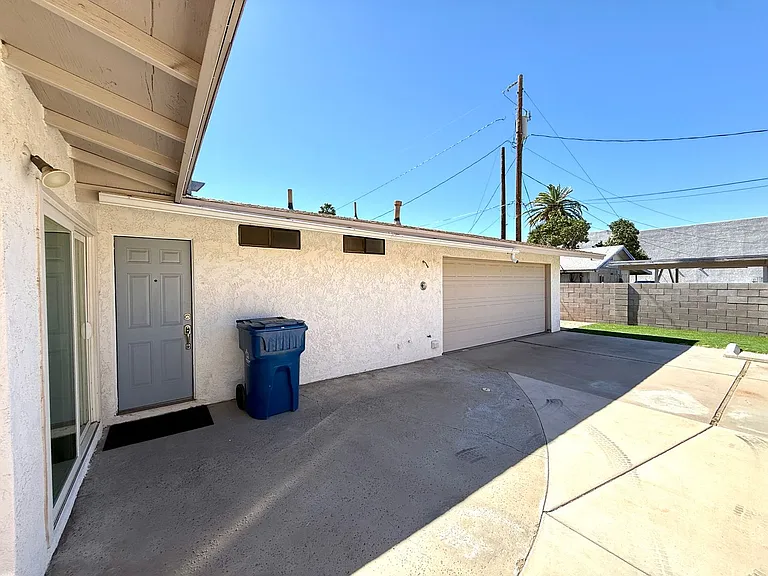 1188 Juanita Ln — Photo 4