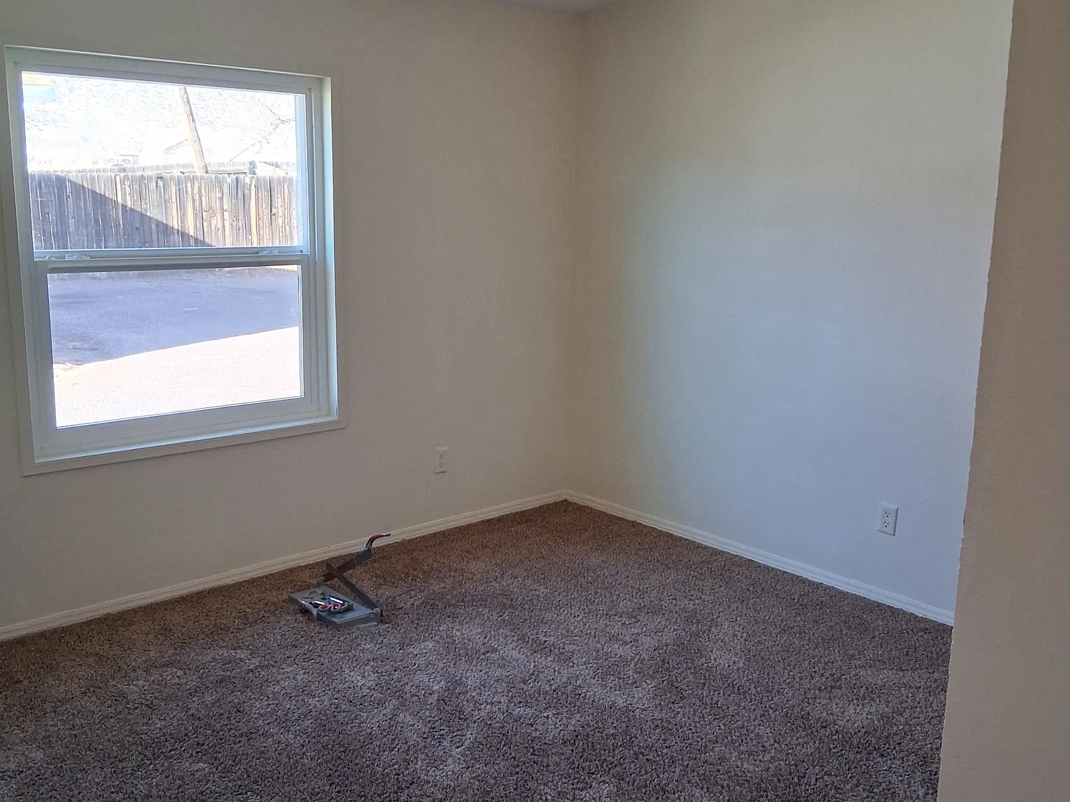 1355 Harding Avenue - B — Photo 4