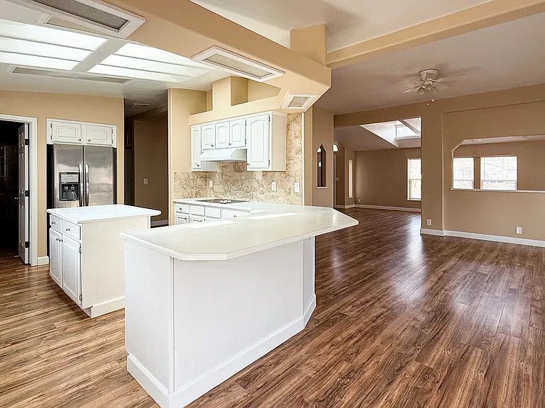 6477 Boulder Way — Photo 8