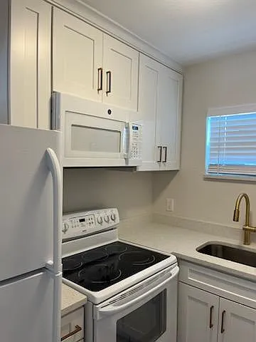 1 bed, 634 sqft, $1,649 — Photo 4