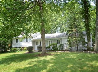 55 Mill Glen Rd, Upper Saddle River, NJ 07458