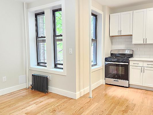 1st image of 307 Eastern Pkwy #2L