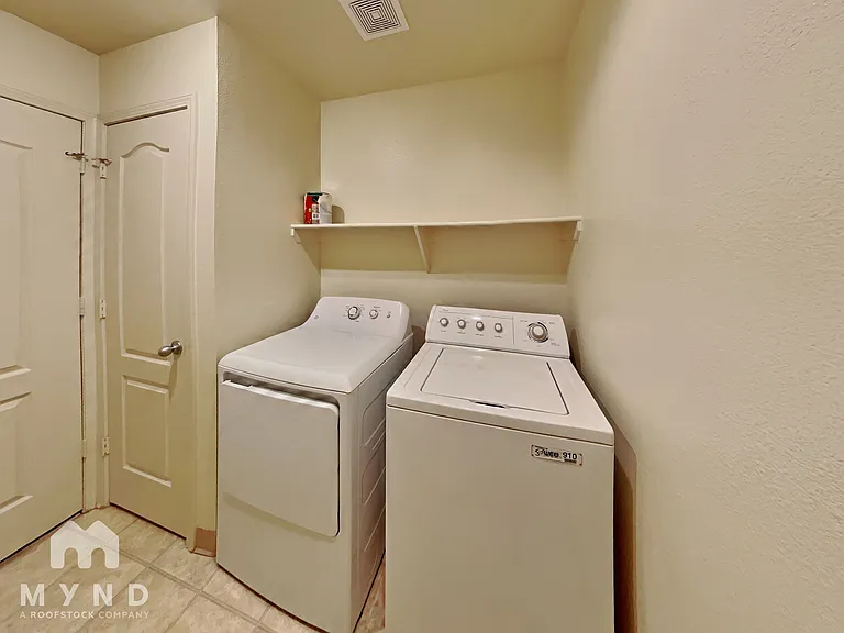 6850 Sharlands Ave #1043 — Photo 13