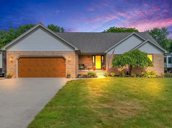 5385 Vista Belle Ct, East China, MI 48054