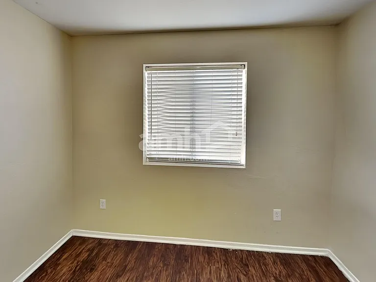 1410 E Mineral Rd — Photo 19
