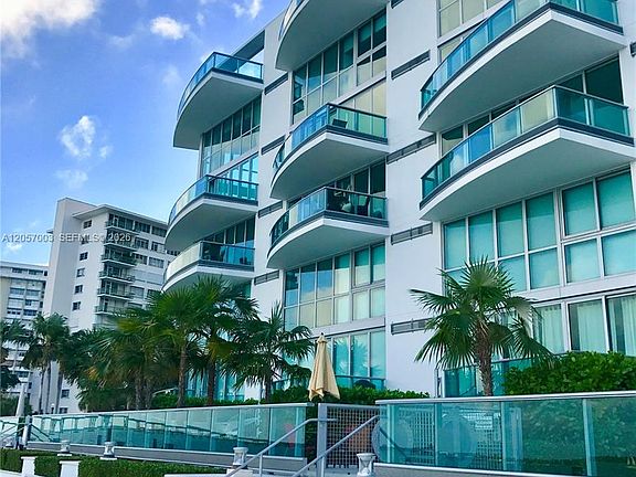 4th image of 1331 Brickell Bay Dr #48
