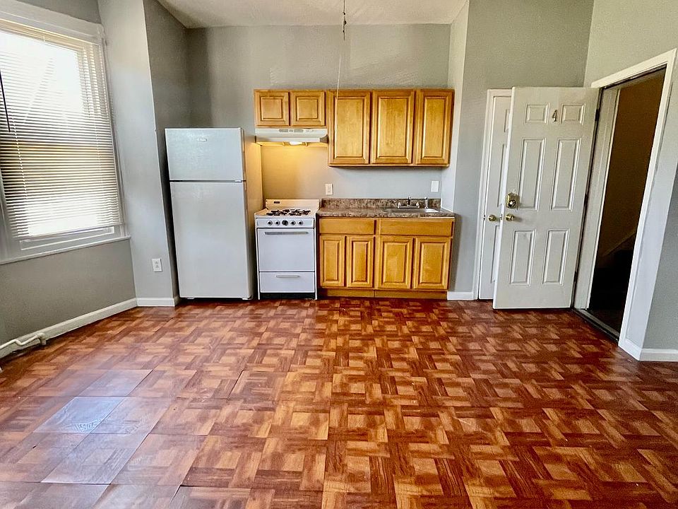 1st image of 7020 Woodland Ave #D