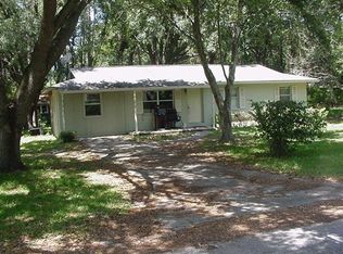 1107 SW 6th Ave, Trenton, FL 32693