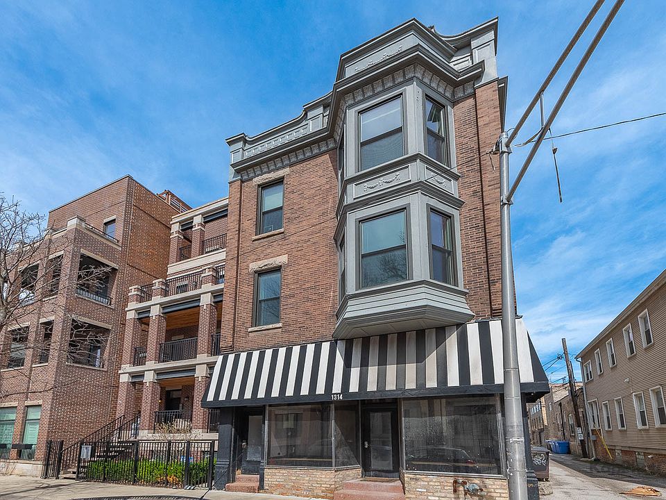 1st image of 1314 W Wrightwood Ave APT 2F