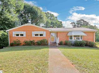 29 N Harbor Dr, Greenville, SC 29611