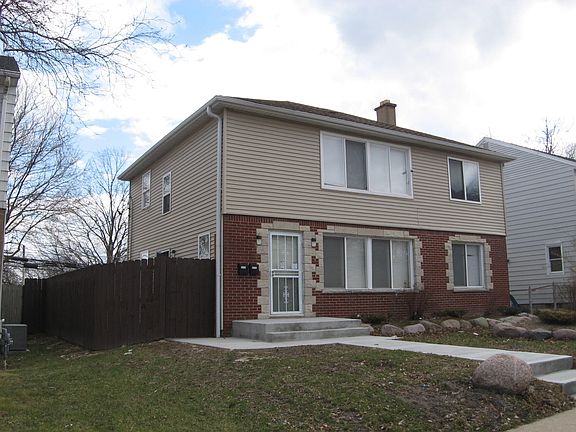 2nd image of 8123 W Villard Ave #8125