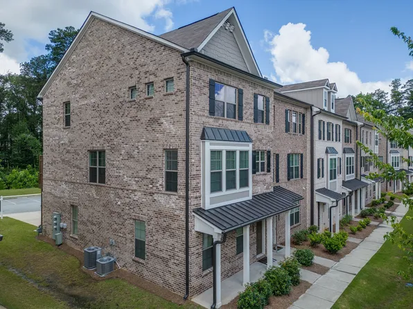 2132 Talmai Dr, Snellville, GA 30078