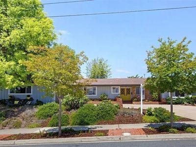 368 Hihill Way, El Cajon, CA, 92020