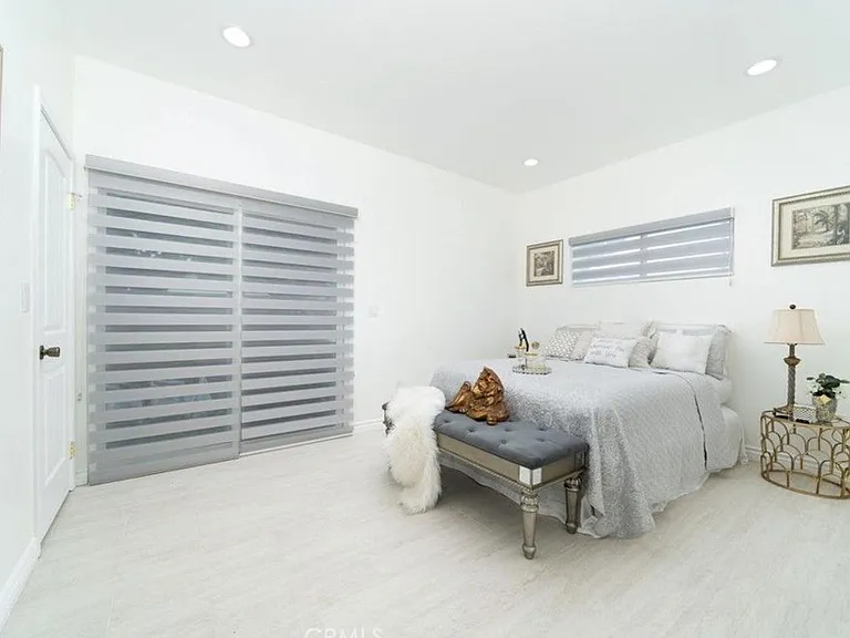 11692 Jerry Ln — Photo 11