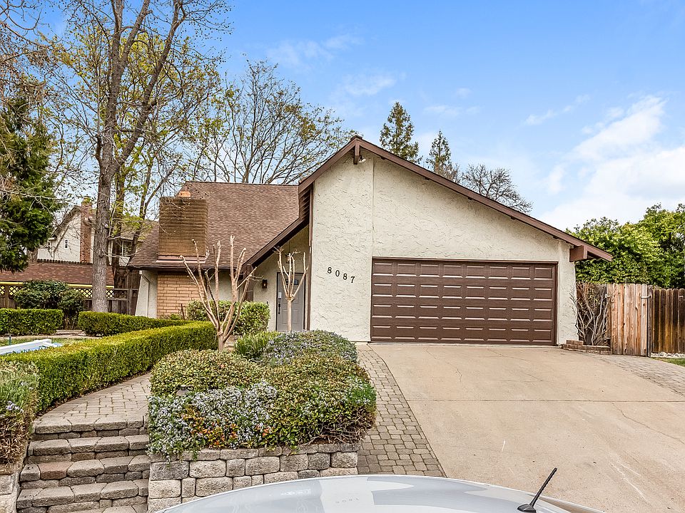 1st image of 8087 Willow Glen Ct