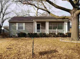 1211 Berry Ave, Newton, KS 67114