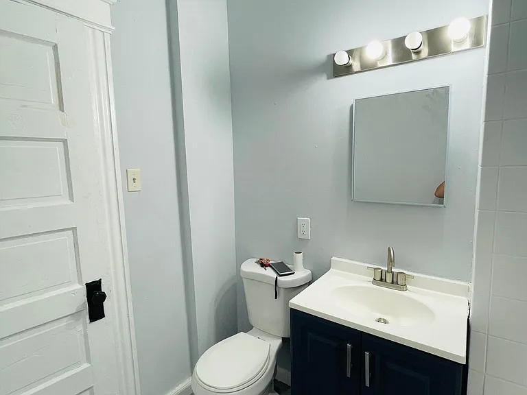 95 James St #3 — Photo 8