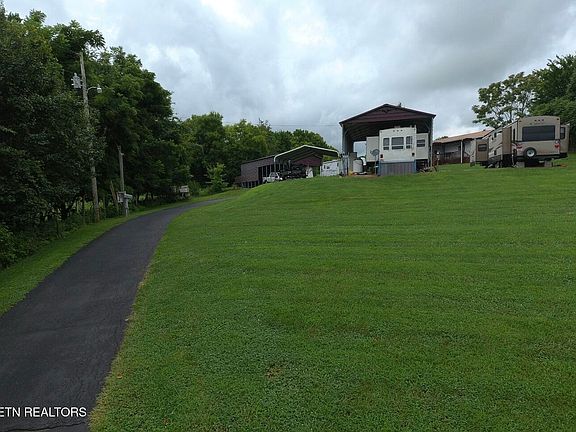 5th image of 6800 Lakeshore Dr