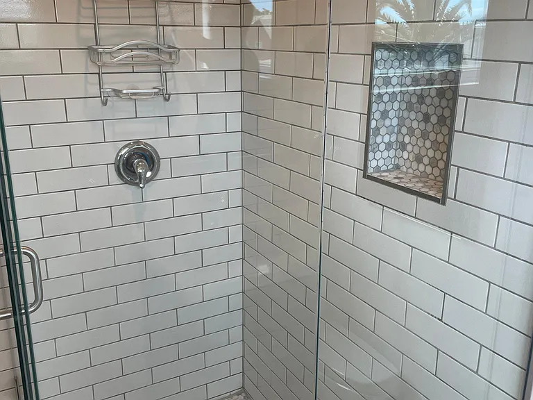 1007 S Juanita Ave #F — Photo 6