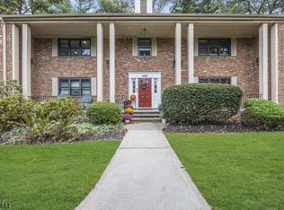 46B Sandra Circle BLDG 46B #4, Westfield, NJ