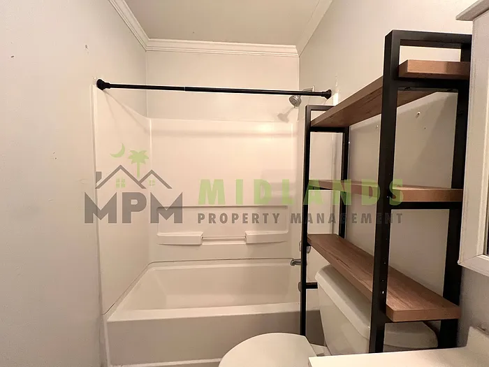 3425 Manor Ave — Photo 20