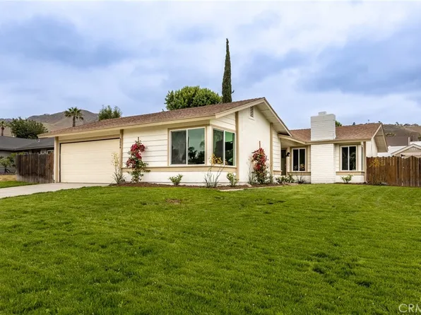 3054 Westfield Dr, Riverside, CA 92503
