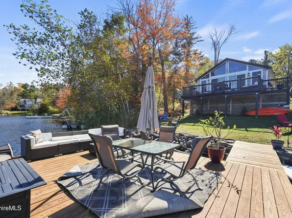 30 Cove Ln, Hinsdale, MA 01235