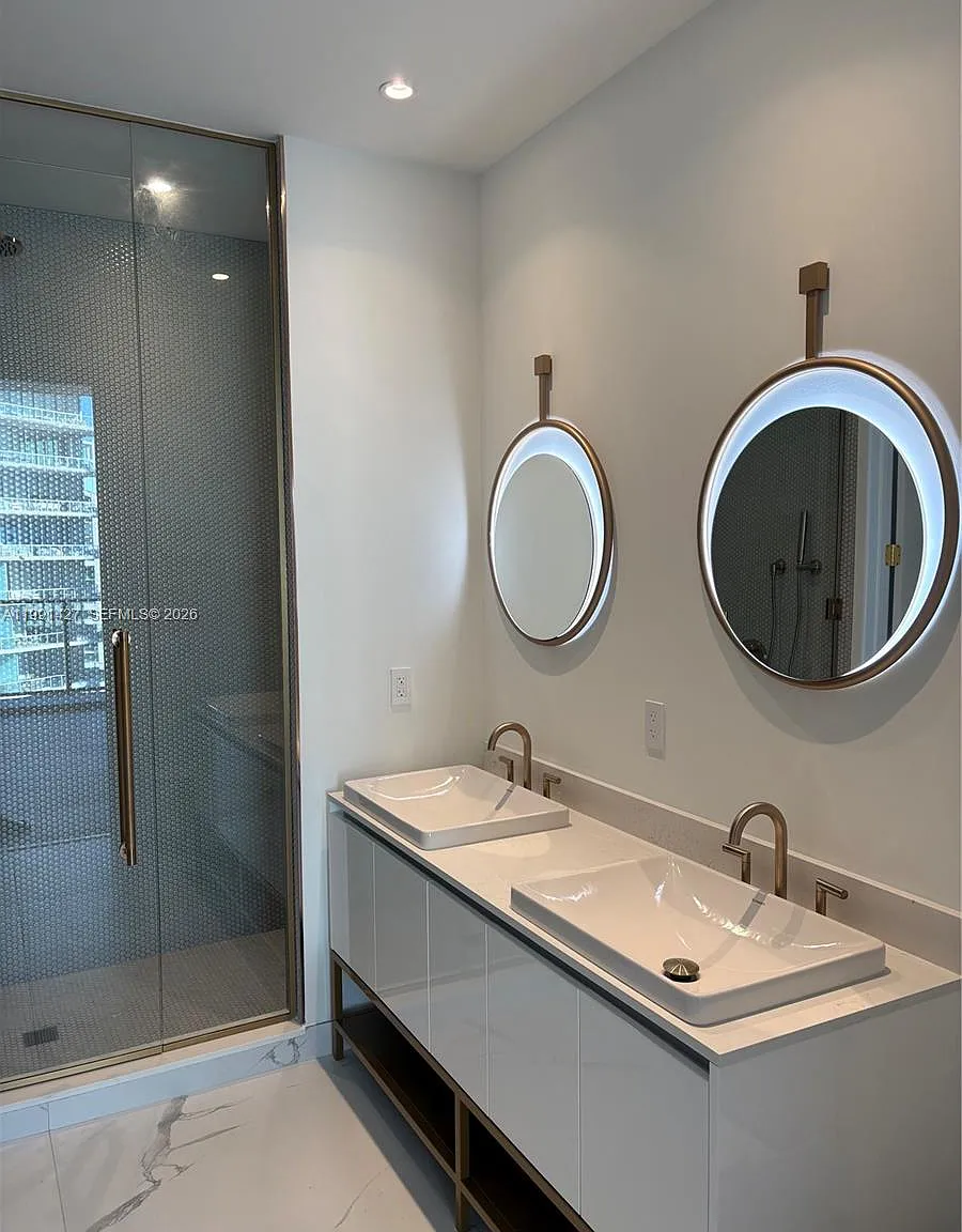 1 bed, 1.0 bath, 555 sqft, $6,500 — Photo 3