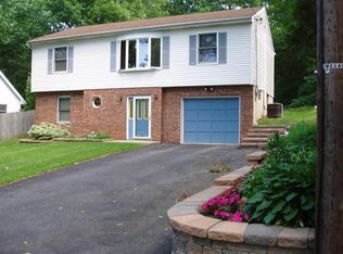 21 Wake Forest Trl, Hopatcong, NJ 07843