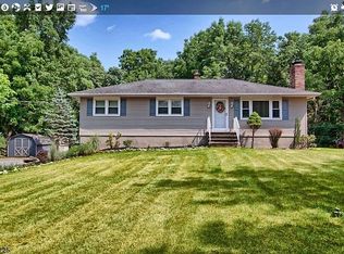 23 Ward Rd, Hardwick, NJ 07825