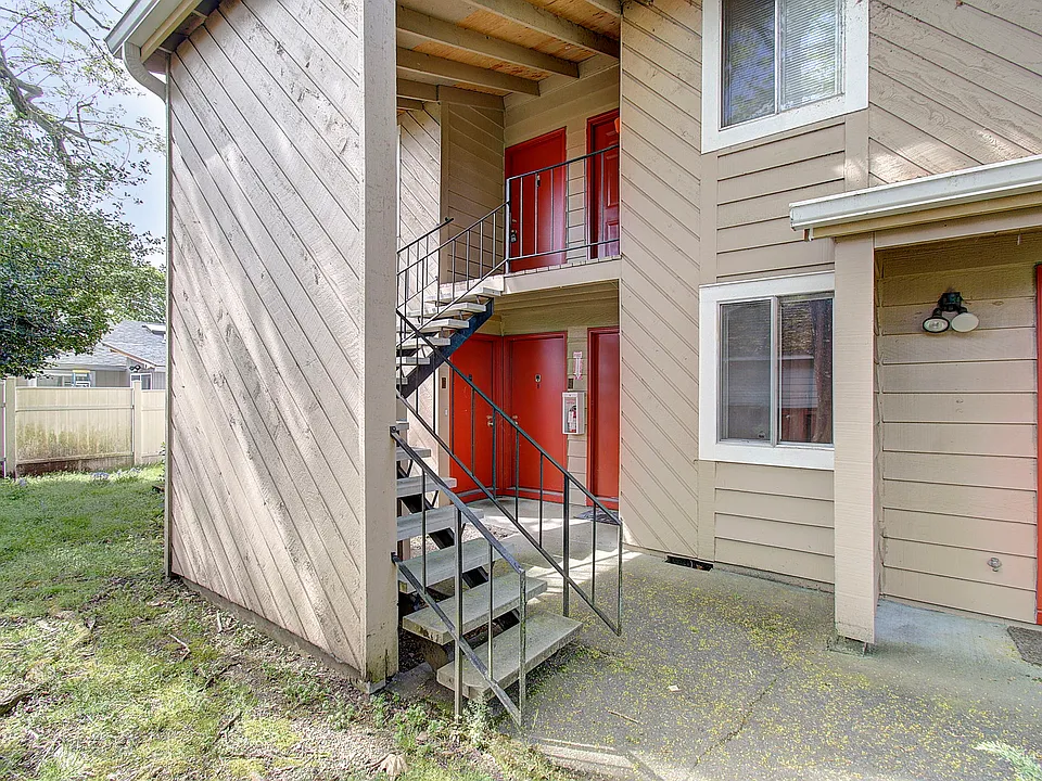 Stairs to Unit K