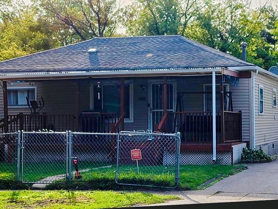 1st image of 3332 Texas St