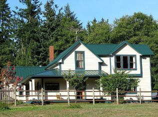 8432 NE Gust Halvor Rd, Hansville, WA 98340