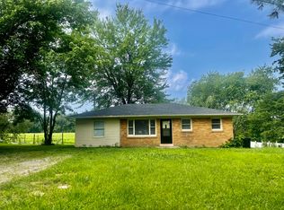 1135 Pea Ridge Rd, Irvine, KY 40336